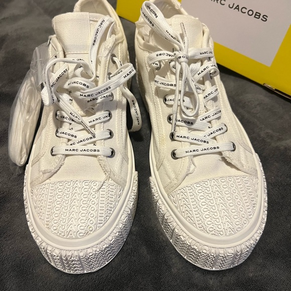 Marc Jacobs White Canvas Sneakers - Picture 5 of 5